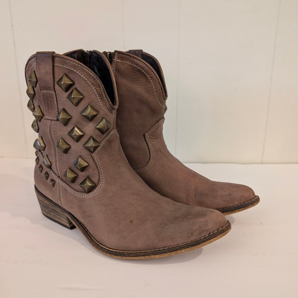 JC Spain Heart Logo Mauve Pink Leather Pyramid Studded Ankle Boots EU 37 US 7 - Picture 5 of 17